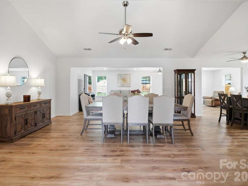 2915 Dairy Farm Drive, Monroe, NC 28110.  MLS# CAR4394201, YatesRealty ID 33755. 