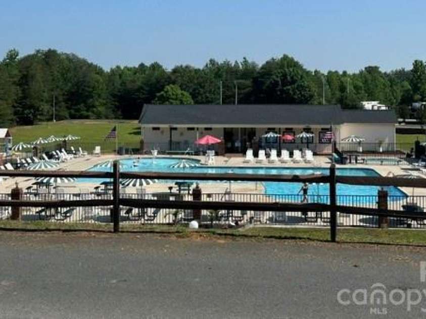 143 Cardinal Drive, New London, NC 28127.  MLS# CAR4393839, YatesRealty ID 33756. 