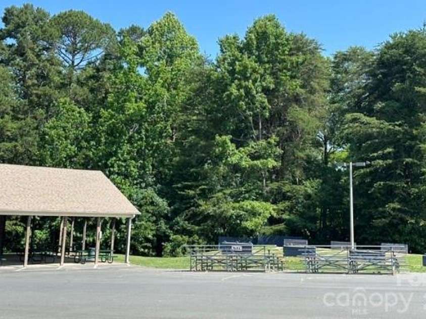 143 Cardinal Drive, New London, NC 28127.  MLS# CAR4393839, YatesRealty ID 33756. 