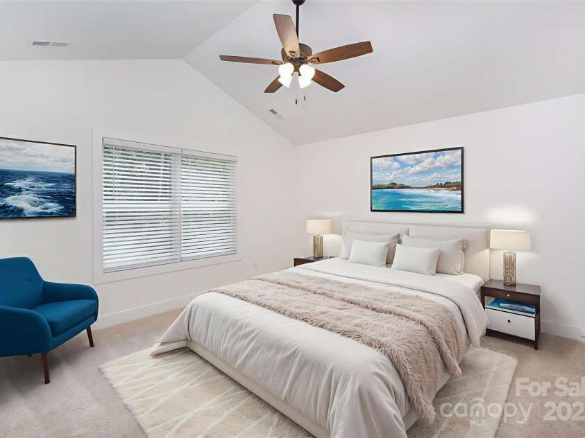 309 B Oakdale Avenue, Kannapolis, NC 28083.  MLS# CAR4287743, YatesRealty ID 33756. 