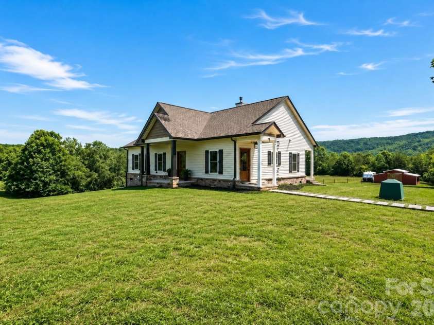 14 Daisy Lane, Taylorsville, NC 28681.  MLS# CAR4395552, YatesRealty ID 33757. 