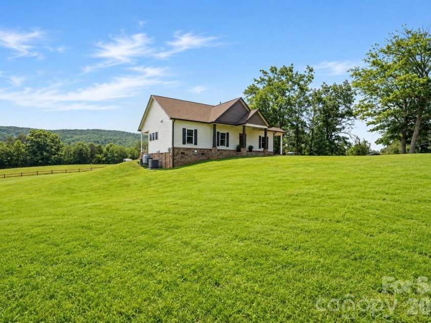 14 Daisy Lane, Taylorsville, NC 28681.  MLS# CAR4395552, YatesRealty ID 33757. 