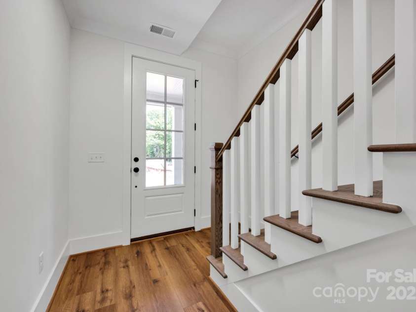 425 Delburg Mill Alley, Davidson, NC 28036.  MLS# CAR4277648, YatesRealty ID 33758. 