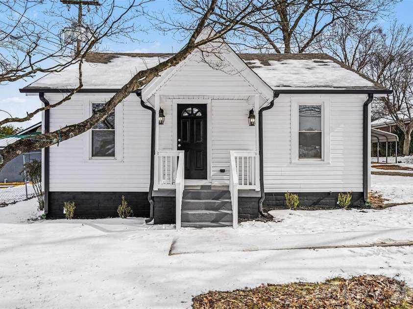 3042 Oxford Street, Claremont, NC 28610.  MLS# CAR4337240, YatesRealty ID 3376. Front Of Home