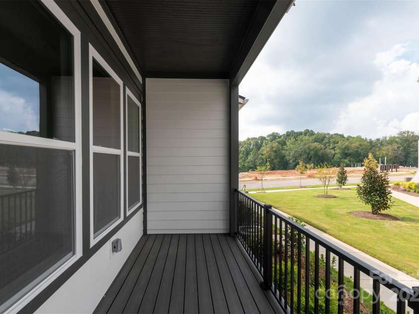 437 Nathaniel Way, Charlotte, NC 28213.  MLS# CAR4183054, YatesRealty ID 3376. Covered Terrace