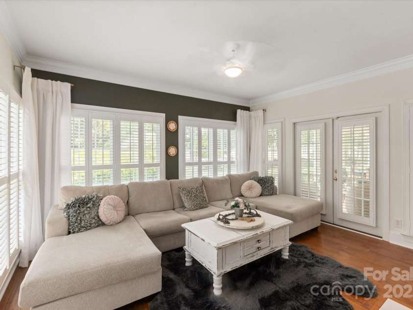 3003 Wedge Court, Matthews, NC 28104.  MLS# CAR4275141, YatesRealty ID 33762. 