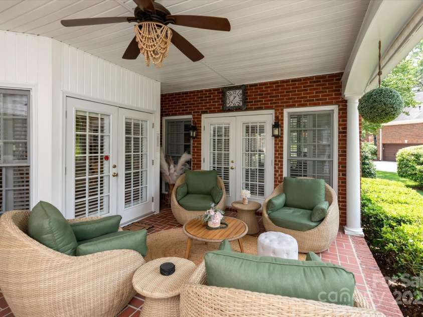 3003 Wedge Court, Matthews, NC 28104.  MLS# CAR4275141, YatesRealty ID 33762. 