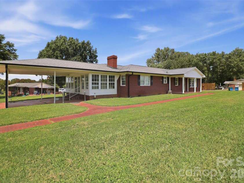 477 Costner School Road, Bessemer City, NC 28016.  MLS# CAR4398215, YatesRealty ID 33762. 