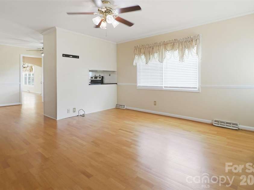 477 Costner School Road, Bessemer City, NC 28016.  MLS# CAR4398215, YatesRealty ID 33762. 