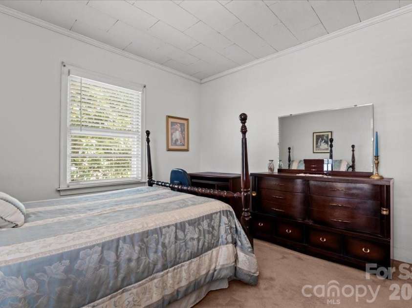 63 Lynn Avenue, Cheraw, SC 29520.  MLS# CAR4398492, YatesRealty ID 33763. 