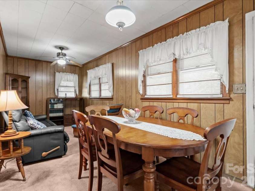 63 Lynn Avenue, Cheraw, SC 29520.  MLS# CAR4398492, YatesRealty ID 33763. 