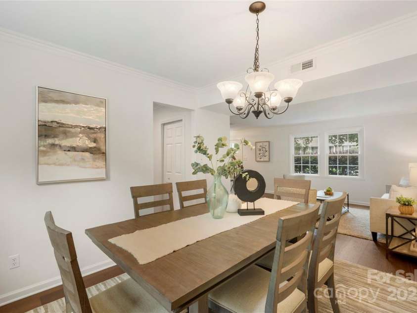 5919 Carpenter Drive, Charlotte, NC 28226.  MLS# CAR4294073, YatesRealty ID 33764. 