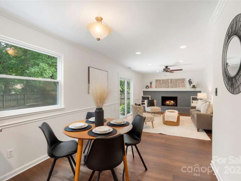 5919 Carpenter Drive, Charlotte, NC 28226.  MLS# CAR4294073, YatesRealty ID 33764. 