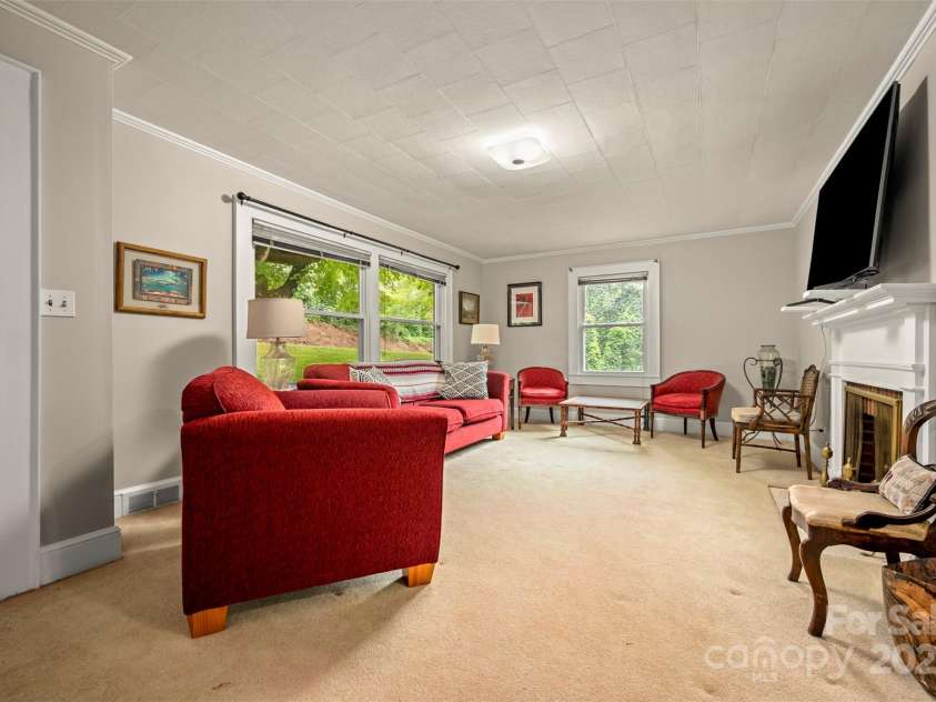 2031 US 64 Highway, Rutherfordton, NC 28139.  MLS# CAR4294928, YatesRealty ID 33765. 