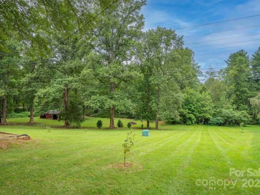 2031 US 64 Highway, Rutherfordton, NC 28139.  MLS# CAR4294928, YatesRealty ID 33765. 