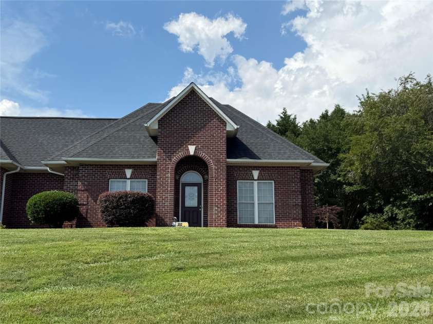 892 Trial Place, Newton, NC 28658.  MLS# CAR4393146, YatesRealty ID 33765. 
