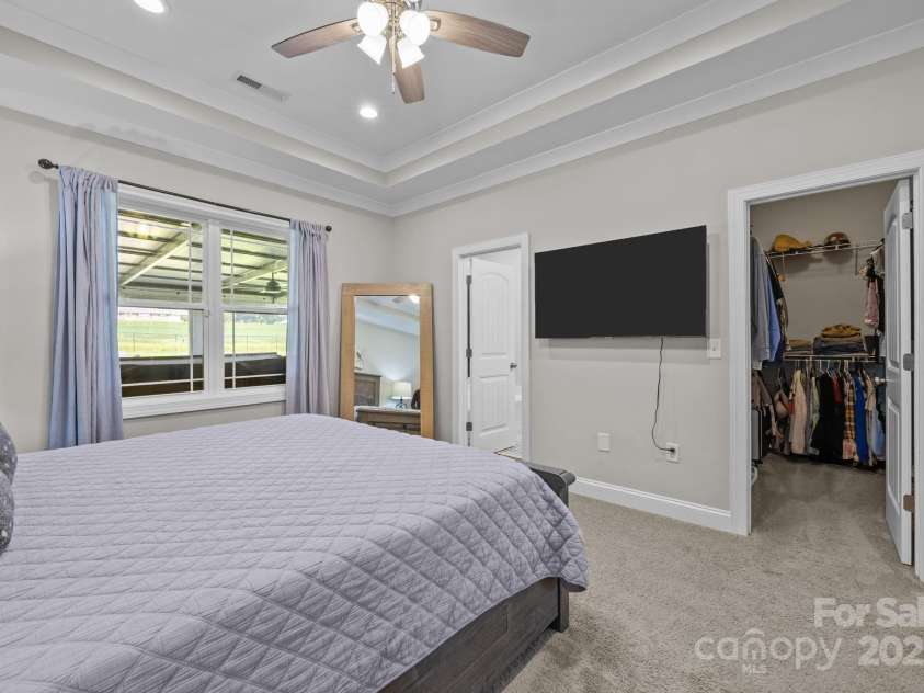 2647 Puetts Chapel Road, Bessemer City, NC 28016.  MLS# CAR4293925, YatesRealty ID 33768. 