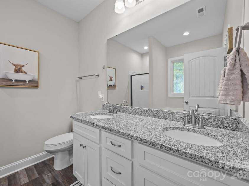 2647 Puetts Chapel Road, Bessemer City, NC 28016.  MLS# CAR4293925, YatesRealty ID 33768. 