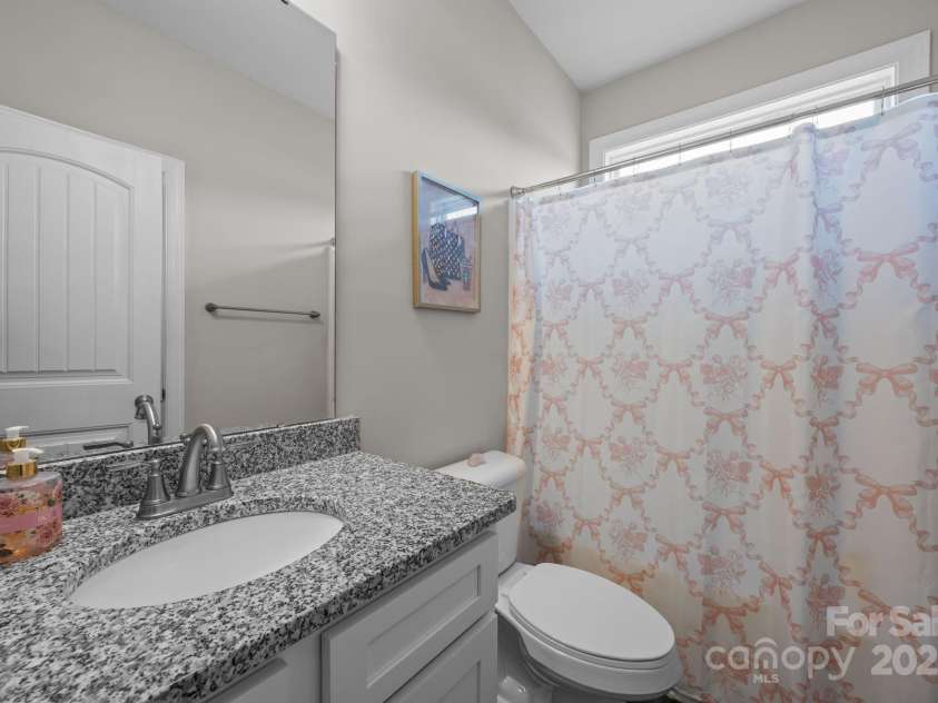 2647 Puetts Chapel Road, Bessemer City, NC 28016.  MLS# CAR4293925, YatesRealty ID 33768. 