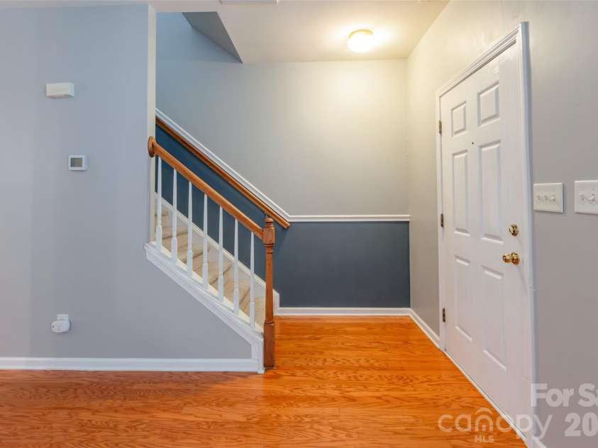 10350 Mcgoogan Lane, Charlotte, NC 28277.  MLS# CAR4397671, YatesRealty ID 33769. 