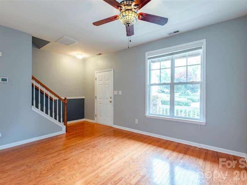 10350 Mcgoogan Lane, Charlotte, NC 28277.  MLS# CAR4397671, YatesRealty ID 33769. 