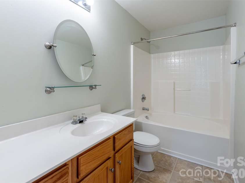 10350 Mcgoogan Lane, Charlotte, NC 28277.  MLS# CAR4397671, YatesRealty ID 33769. 