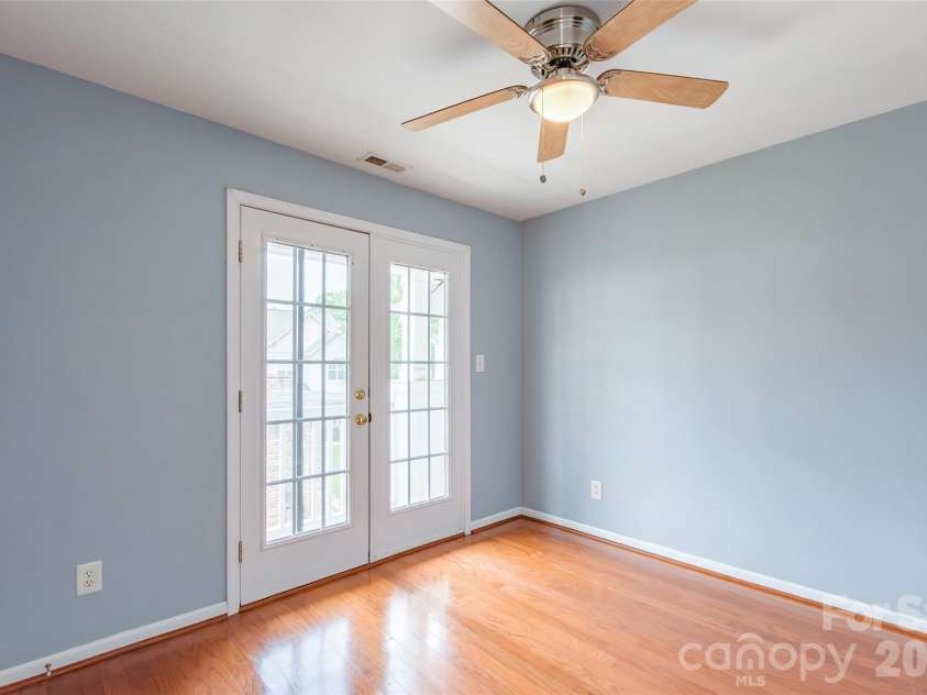 10350 Mcgoogan Lane, Charlotte, NC 28277.  MLS# CAR4397671, YatesRealty ID 33769. 
