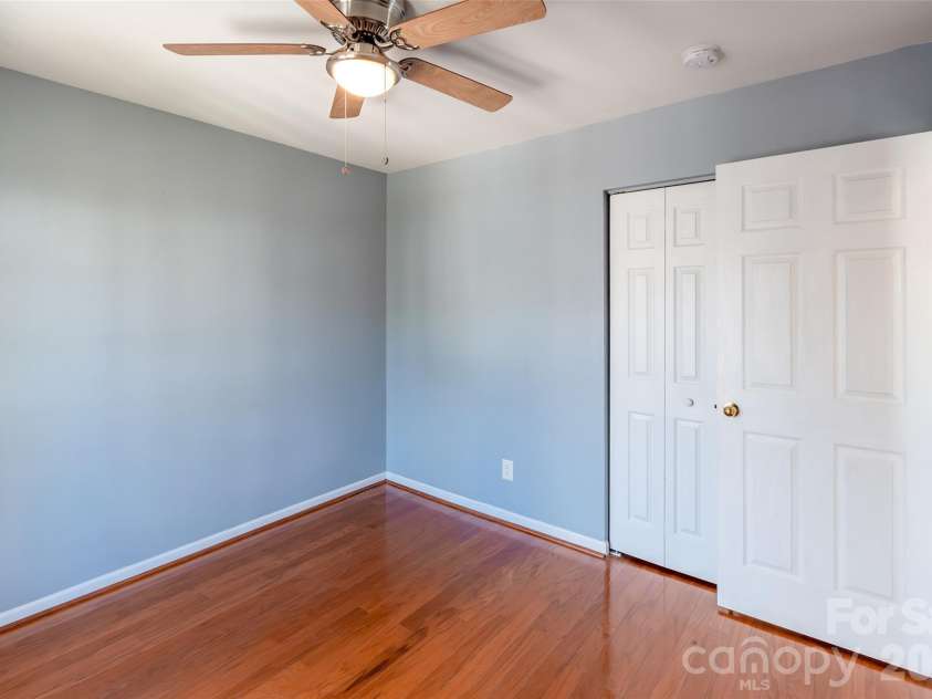 10350 Mcgoogan Lane, Charlotte, NC 28277.  MLS# CAR4397671, YatesRealty ID 33769. 