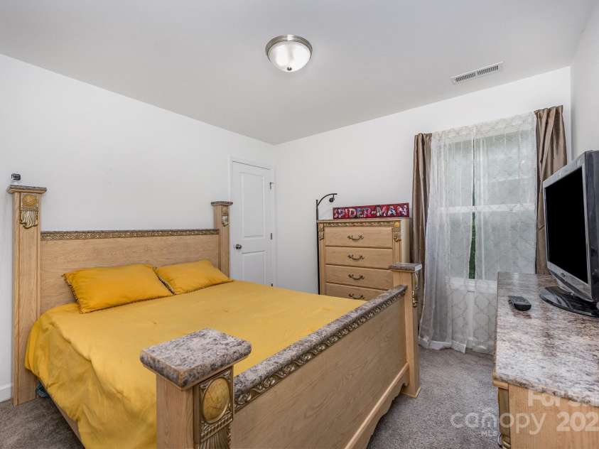 415 Pinecroft Lane, Spencer, NC 28159.  MLS# CAR4289914, YatesRealty ID 33769. Secondary Bedroom