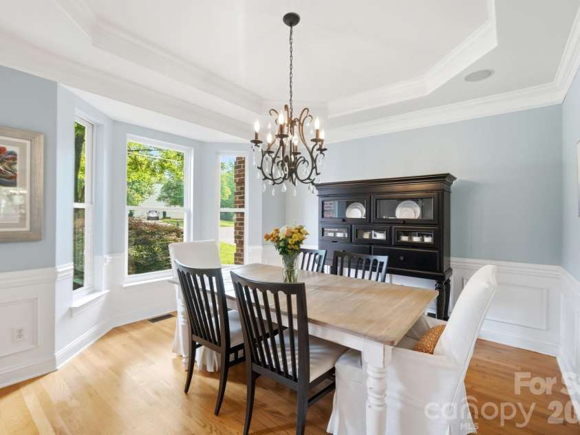 21415 John Pines Drive, Cornelius, NC 28031.  MLS# CAR4388502, YatesRealty ID 33770. 