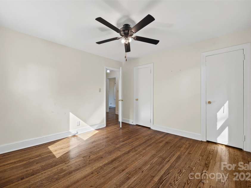 216 Sylvania Avenue, Charlotte, NC 28206.  MLS# CAR4292967, YatesRealty ID 33771. Bedroom - 216 Sylvania Ave