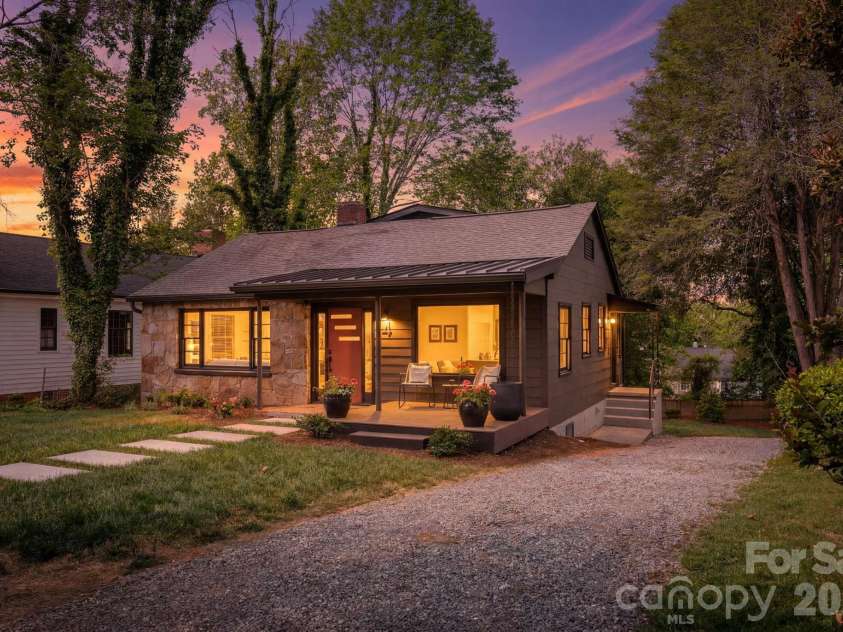4 Baird Lane, Asheville, NC 28804.  MLS# CAR4380981, YatesRealty ID 33771. Twilight at 4 Baird Lane