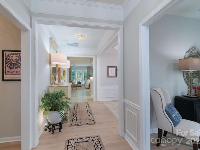 8637 Annabel Lee Lane, Charlotte, NC 28277.  MLS# CAR4290292, YatesRealty ID 33772. 
