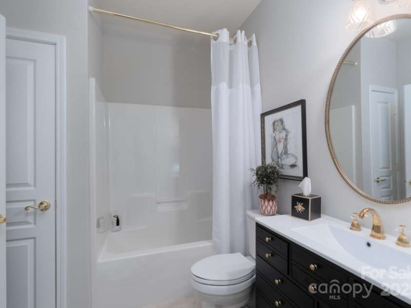 8637 Annabel Lee Lane, Charlotte, NC 28277.  MLS# CAR4290292, YatesRealty ID 33772. 
