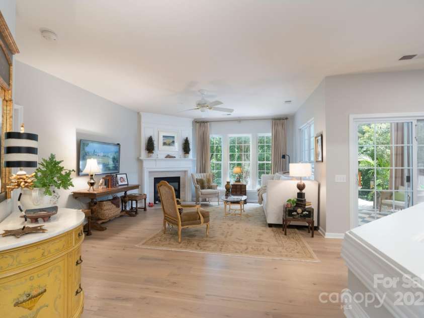 8637 Annabel Lee Lane, Charlotte, NC 28277.  MLS# CAR4290292, YatesRealty ID 33772. 