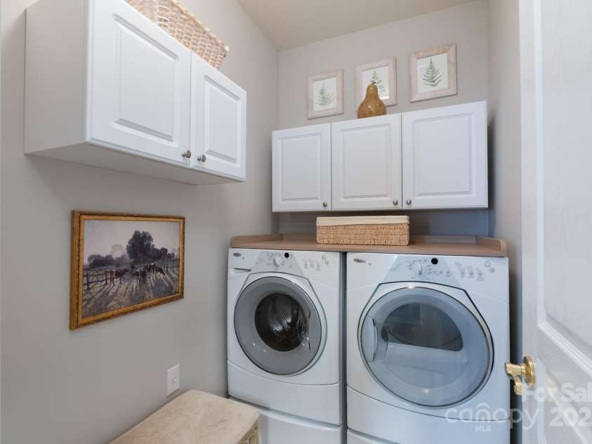 8637 Annabel Lee Lane, Charlotte, NC 28277.  MLS# CAR4290292, YatesRealty ID 33772. 