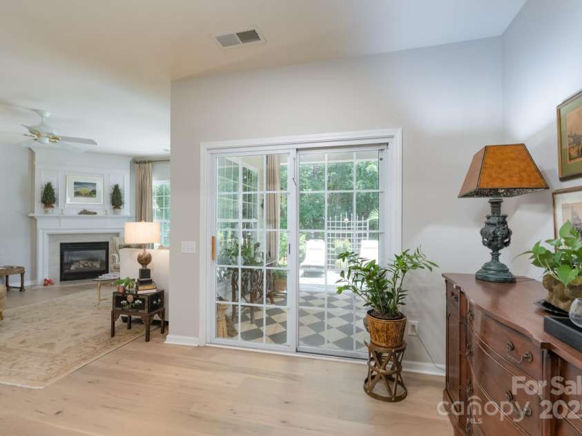 8637 Annabel Lee Lane, Charlotte, NC 28277.  MLS# CAR4290292, YatesRealty ID 33772. 