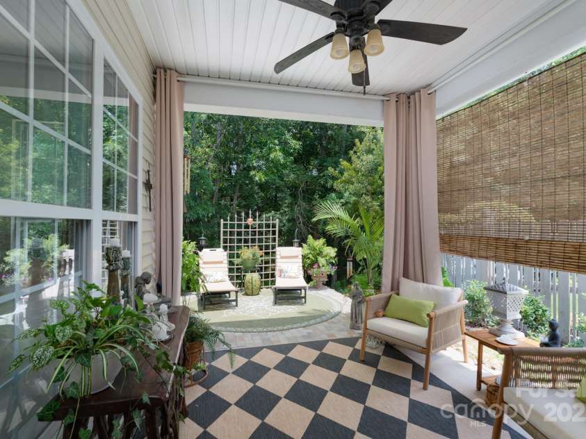 8637 Annabel Lee Lane, Charlotte, NC 28277.  MLS# CAR4290292, YatesRealty ID 33772. 