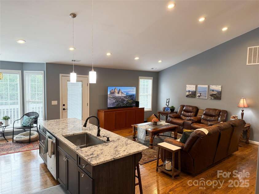 2302 Saratoga Run, Morganton, NC 28655.  MLS# CAR4292402, YatesRealty ID 33773. 