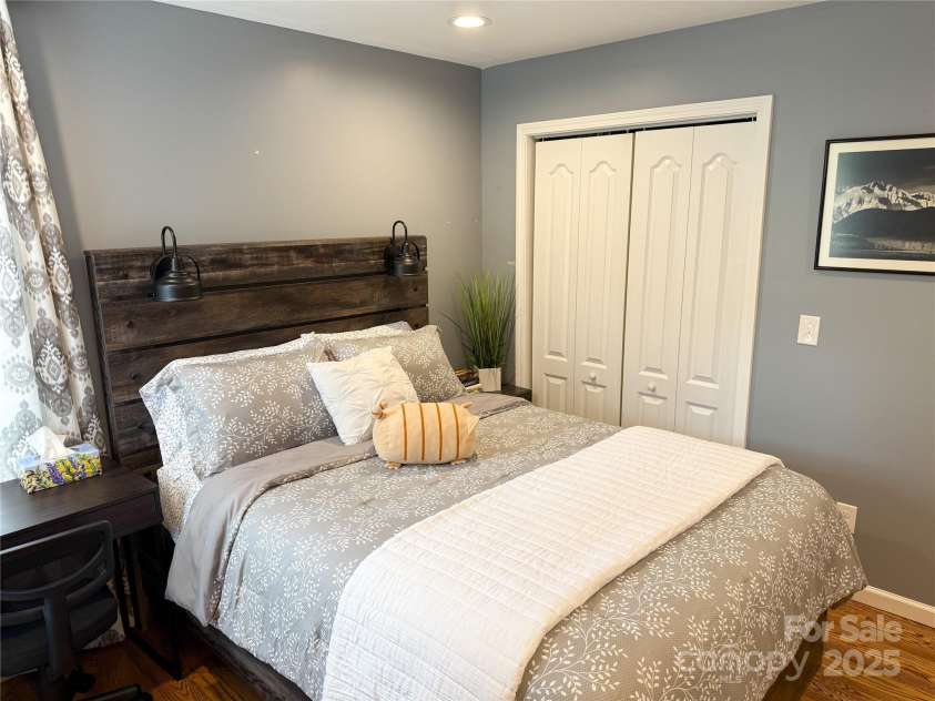 2302 Saratoga Run, Morganton, NC 28655.  MLS# CAR4292402, YatesRealty ID 33773. 
