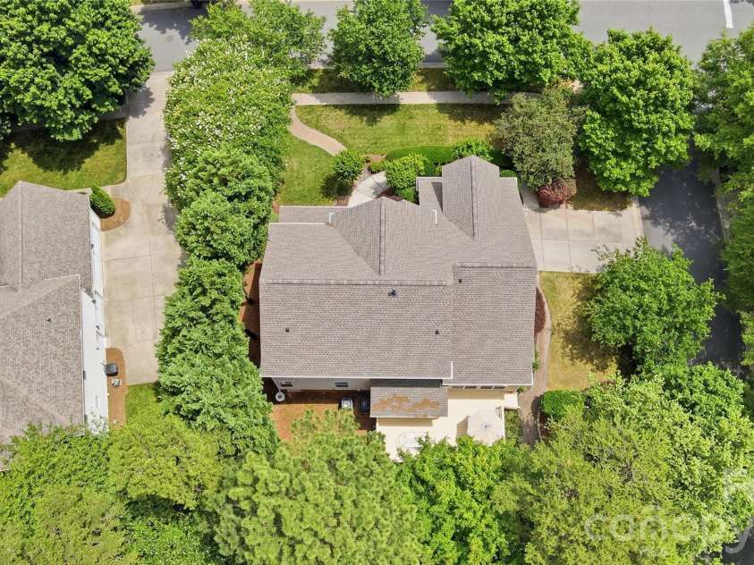 1406 Finsbury Lane, Tega Cay, SC 29708.  MLS# CAR4372368, YatesRealty ID 33775. 