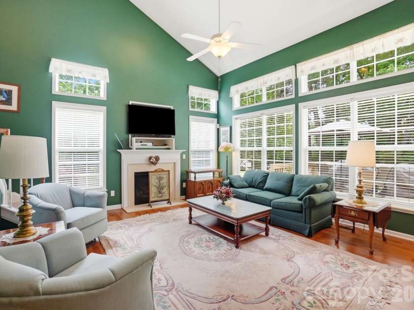1406 Finsbury Lane, Tega Cay, SC 29708.  MLS# CAR4372368, YatesRealty ID 33775. 