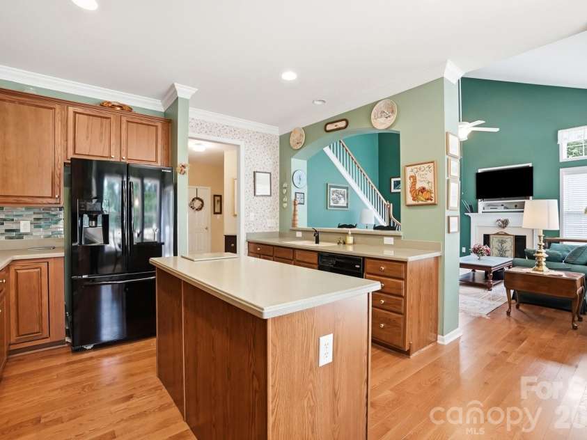 1406 Finsbury Lane, Tega Cay, SC 29708.  MLS# CAR4372368, YatesRealty ID 33775. 