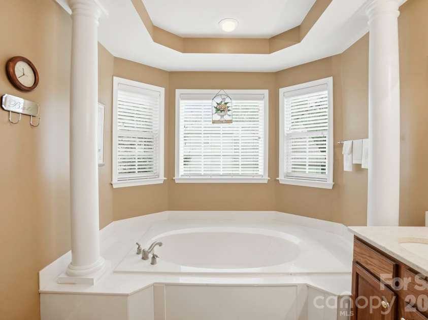 1406 Finsbury Lane, Tega Cay, SC 29708.  MLS# CAR4372368, YatesRealty ID 33775. 