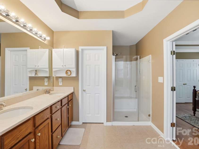 1406 Finsbury Lane, Tega Cay, SC 29708.  MLS# CAR4372368, YatesRealty ID 33775. 