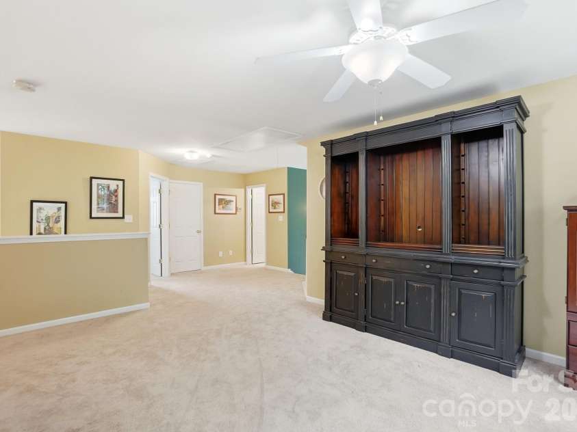 1406 Finsbury Lane, Tega Cay, SC 29708.  MLS# CAR4372368, YatesRealty ID 33775. 
