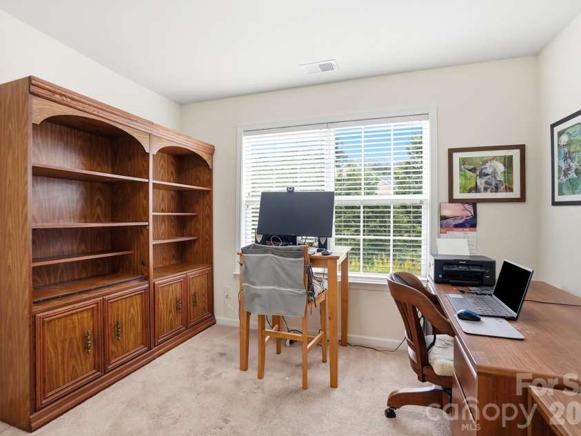 1406 Finsbury Lane, Tega Cay, SC 29708.  MLS# CAR4372368, YatesRealty ID 33775. 