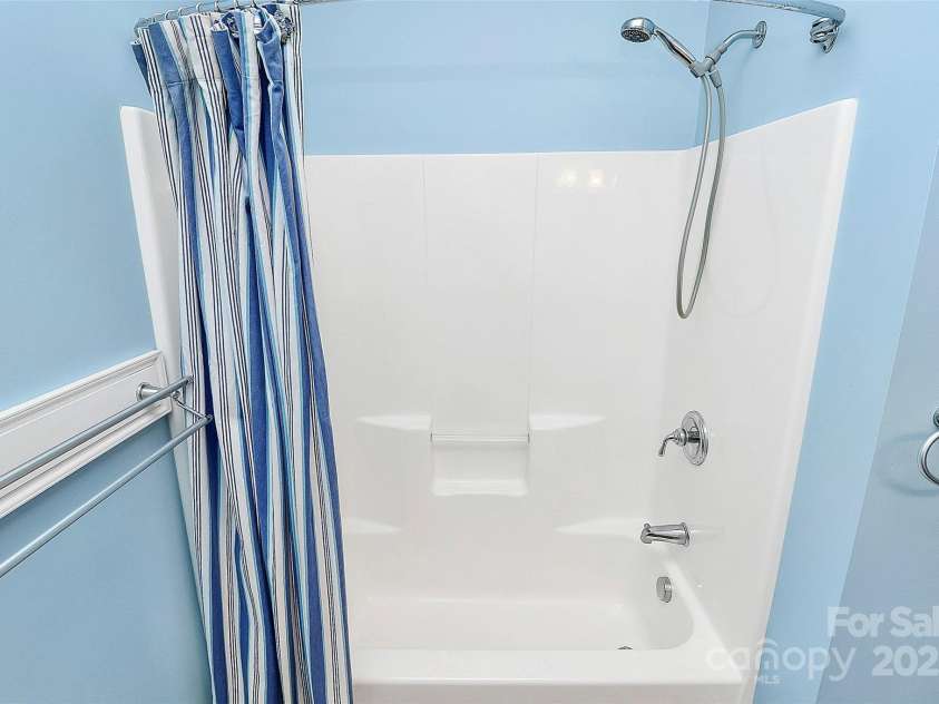 320 Lake Lynn Road, Concord, NC 28025.  MLS# CAR4283791, YatesRealty ID 33775. 