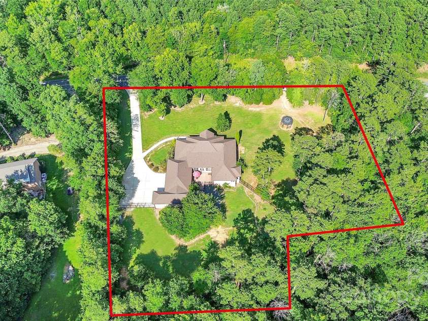 320 Lake Lynn Road, Concord, NC 28025.  MLS# CAR4283791, YatesRealty ID 33775. 