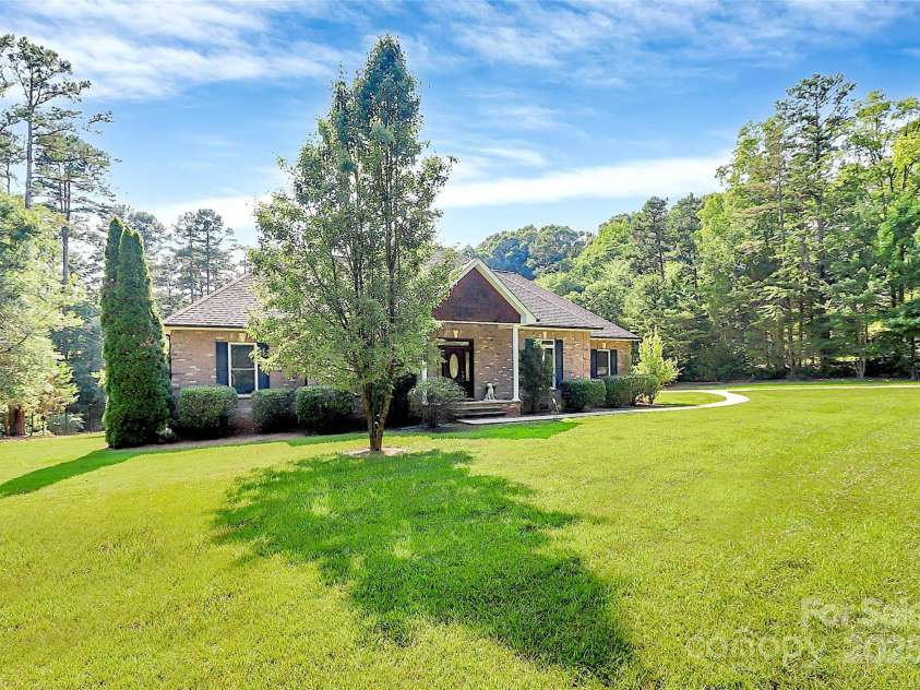 320 Lake Lynn Road, Concord, NC 28025.  MLS# CAR4283791, YatesRealty ID 33775. 